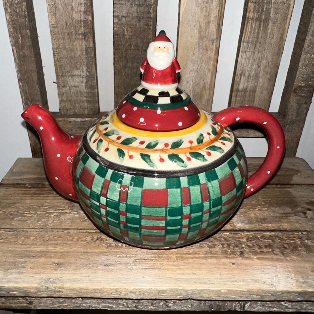 Vintage Sakura Debbie Mumm Santa teapot